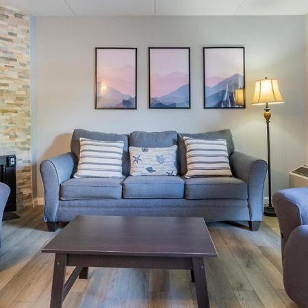 Family Bear Condos, Full King Suite, Kitchen, Pool Access Unit 103 Gatlinburg Extérieur photo