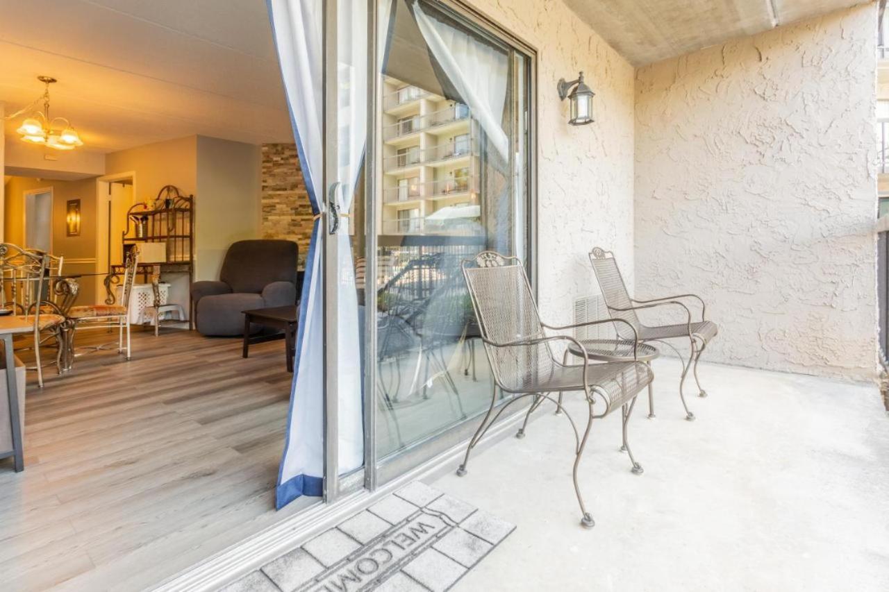 Family Bear Condos, Full King Suite, Kitchen, Pool Access Unit 103 Gatlinburg Extérieur photo